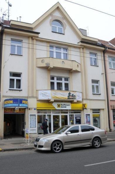 普巴多公寓 Hradec Králové 外观 照片